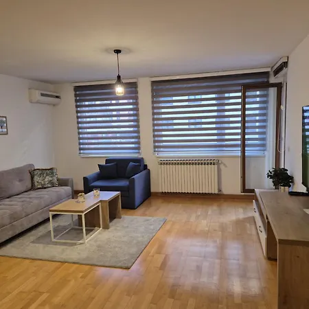 Apartamento Lorin *